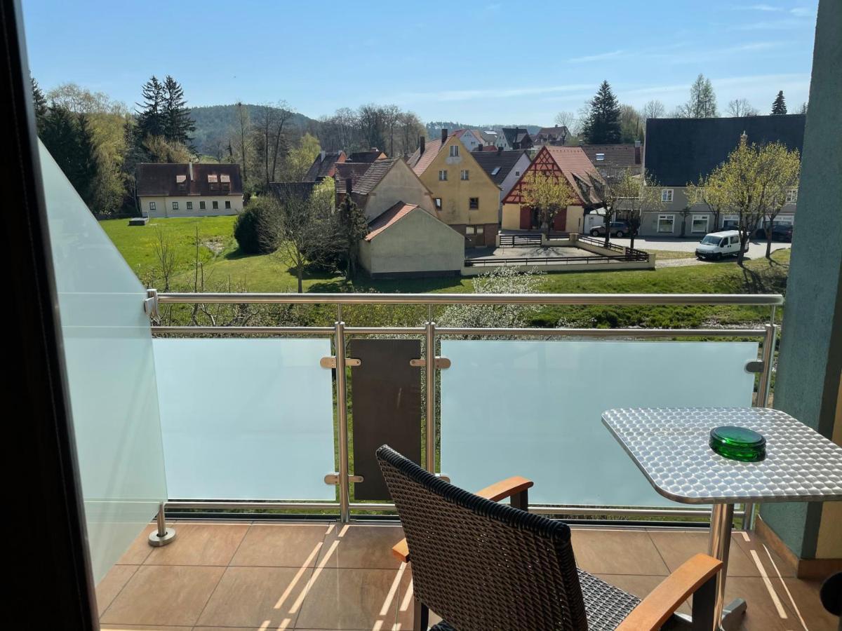 "Blauer Bock" - Hotel-Garni ไพลน์เฟลด์ ภายนอก รูปภาพ