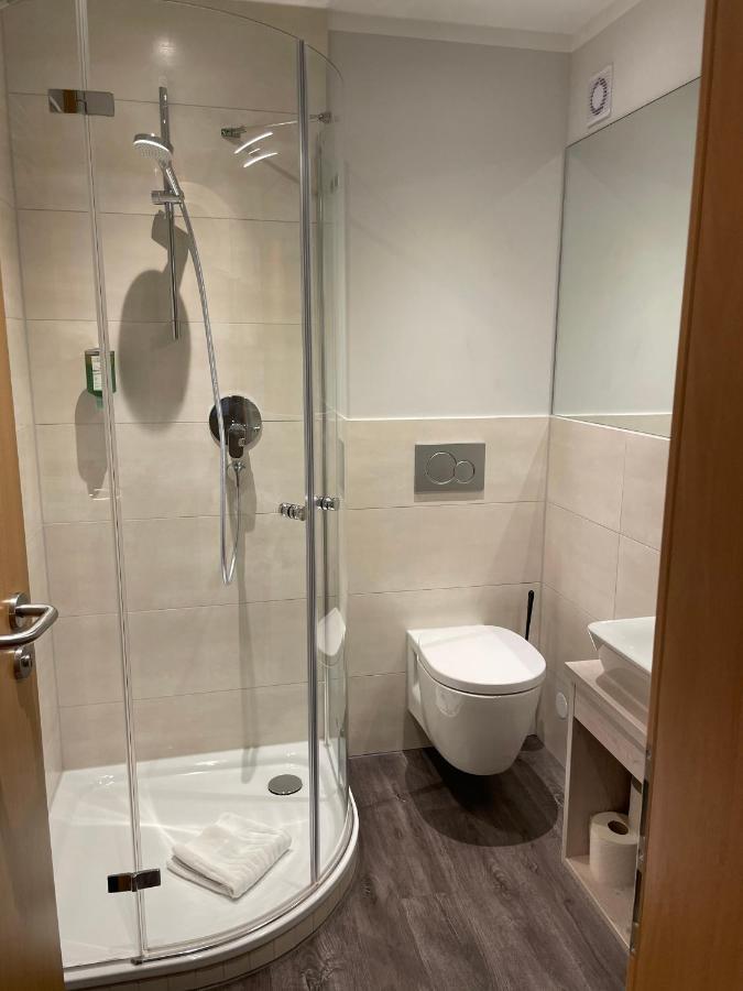 "Blauer Bock" - Hotel-Garni ไพลน์เฟลด์ ภายนอก รูปภาพ