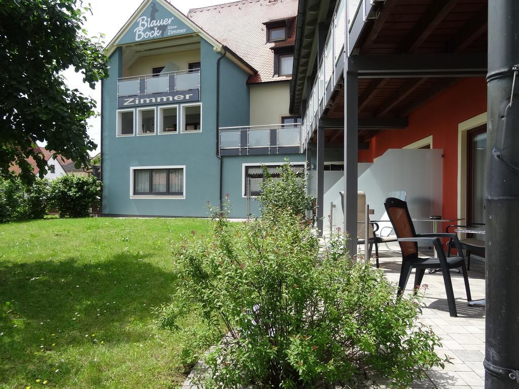"Blauer Bock" - Hotel-Garni ไพลน์เฟลด์ ภายนอก รูปภาพ